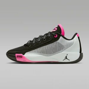 NEW Nike Jordans Basketball Shoes